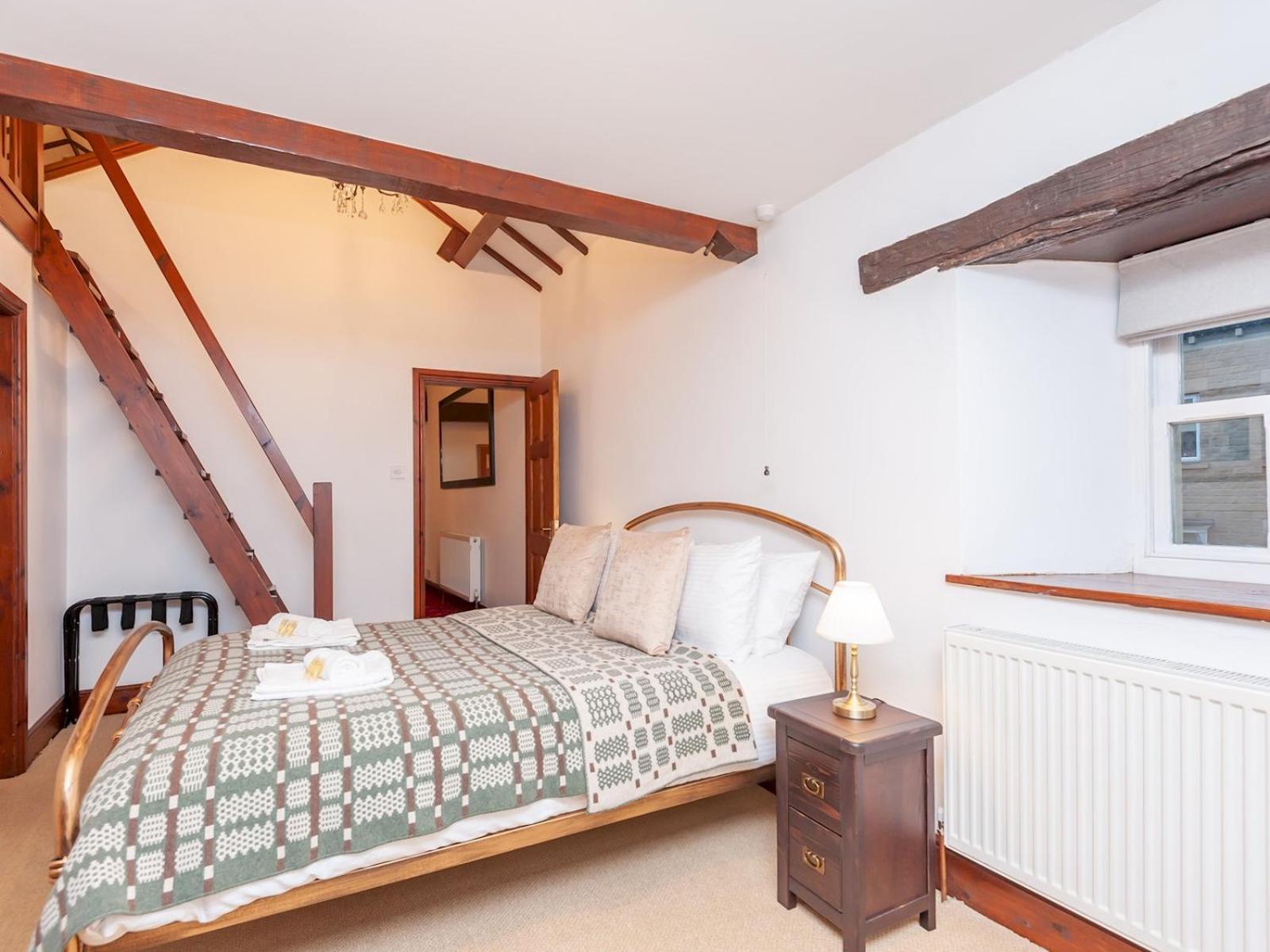 Farmhouse Barn - Rustic Luxury For Families -Leeds Pass The Keys Villa Pudsey Eksteriør bilde